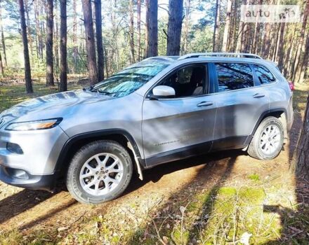 Джип Cherokee, об'ємом двигуна 2.36 л та пробігом 61 тис. км за 14399 $, фото 3 на Automoto.ua