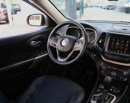 Джип Чероки, объемом двигателя 3.2 л и пробегом 157 тыс. км за 14000 $, фото 12 на Automoto.ua