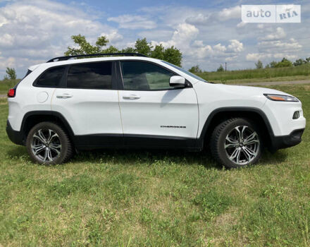 Джип Cherokee, об'ємом двигуна 3.2 л та пробігом 141 тис. км за 16500 $, фото 5 на Automoto.ua