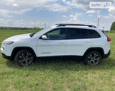 Джип Cherokee, об'ємом двигуна 3.2 л та пробігом 141 тис. км за 16500 $, фото 15 на Automoto.ua