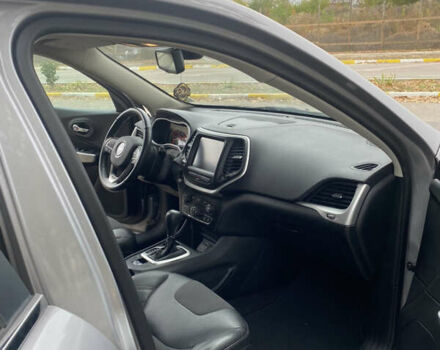 Джип Чероки, объемом двигателя 2.36 л и пробегом 134 тыс. км за 14700 $, фото 11 на Automoto.ua