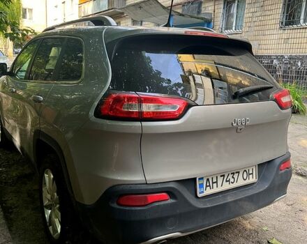 Джип Cherokee, об'ємом двигуна 2.4 л та пробігом 108 тис. км за 15500 $, фото 3 на Automoto.ua