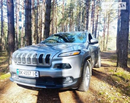 Джип Cherokee, об'ємом двигуна 2.36 л та пробігом 61 тис. км за 14399 $, фото 2 на Automoto.ua