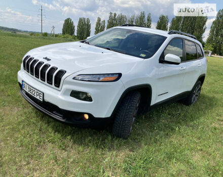 Джип Cherokee, об'ємом двигуна 3.2 л та пробігом 141 тис. км за 16500 $, фото 17 на Automoto.ua