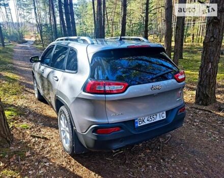 Джип Cherokee, об'ємом двигуна 2.36 л та пробігом 61 тис. км за 14399 $, фото 4 на Automoto.ua