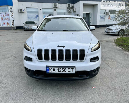 Джип Cherokee, об'ємом двигуна 3.24 л та пробігом 33 тис. км за 17500 $, фото 2 на Automoto.ua