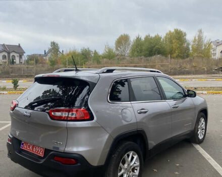 Джип Чероки, объемом двигателя 2.36 л и пробегом 134 тыс. км за 14700 $, фото 3 на Automoto.ua