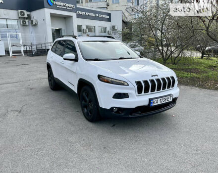 Джип Cherokee, об'ємом двигуна 3.24 л та пробігом 33 тис. км за 17500 $, фото 3 на Automoto.ua