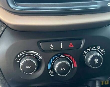 Джип Чероки, объемом двигателя 0 л и пробегом 204 тыс. км за 13800 $, фото 18 на Automoto.ua