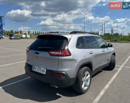 Джип Чероки, объемом двигателя 3.2 л и пробегом 109 тыс. км за 16700 $, фото 3 на Automoto.ua