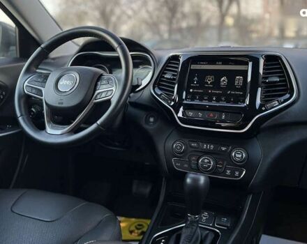 Джип Cherokee, об'ємом двигуна 2 л та пробігом 28 тис. км за 20690 $, фото 7 на Automoto.ua