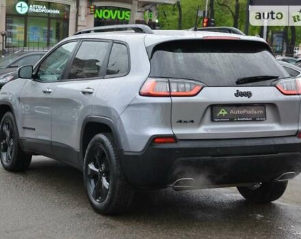 Джип Cherokee, об'ємом двигуна 3.24 л та пробігом 70 тис. км за 18500 $, фото 5 на Automoto.ua