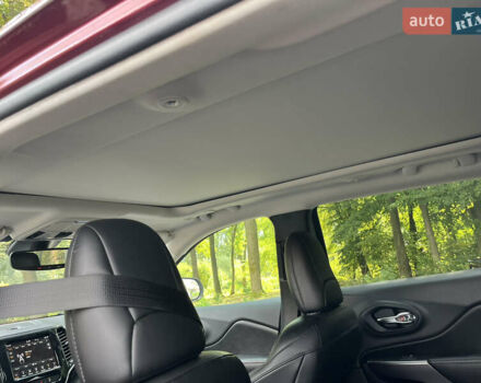 Джип Cherokee, об'ємом двигуна 2 л та пробігом 40 тис. км за 16600 $, фото 22 на Automoto.ua
