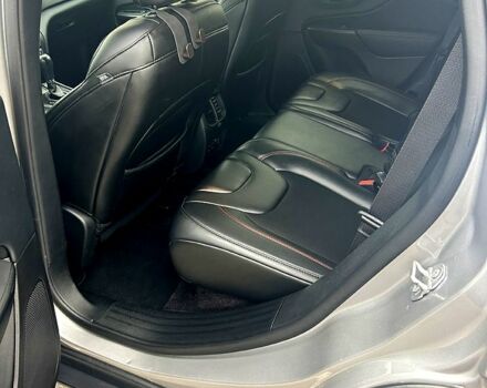 Джип Чероки, объемом двигателя 2 л и пробегом 132 тыс. км за 18500 $, фото 7 на Automoto.ua