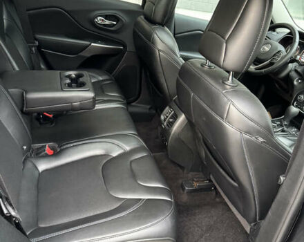 Джип Cherokee, об'ємом двигуна 2.4 л та пробігом 232 тис. км за 14200 $, фото 22 на Automoto.ua