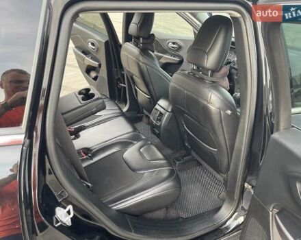 Джип Cherokee, об'ємом двигуна 2.36 л та пробігом 150 тис. км за 16500 $, фото 17 на Automoto.ua
