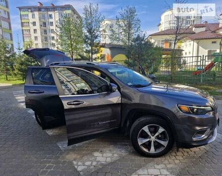 Джип Cherokee, об'ємом двигуна 3.24 л та пробігом 57 тис. км за 23000 $, фото 63 на Automoto.ua