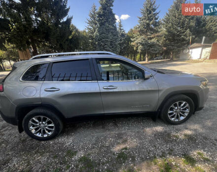 Джип Чероки, объемом двигателя 2.4 л и пробегом 204 тыс. км за 14800 $, фото 5 на Automoto.ua