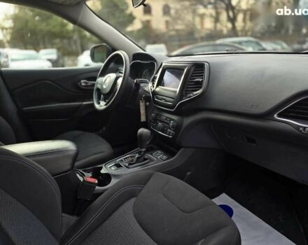 Джип Cherokee, об'ємом двигуна 2.4 л та пробігом 56 тис. км за 14500 $, фото 14 на Automoto.ua