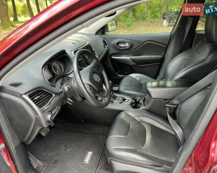 Джип Cherokee, об'ємом двигуна 2 л та пробігом 40 тис. км за 16600 $, фото 20 на Automoto.ua