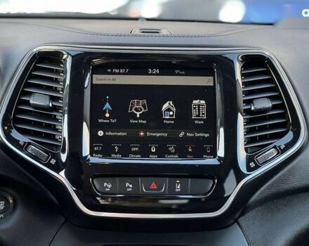 Джип Cherokee, об'ємом двигуна 2 л та пробігом 28 тис. км за 20690 $, фото 9 на Automoto.ua