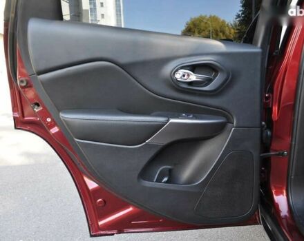 Джип Чероки, объемом двигателя 2.4 л и пробегом 202 тыс. км за 15800 $, фото 29 на Automoto.ua