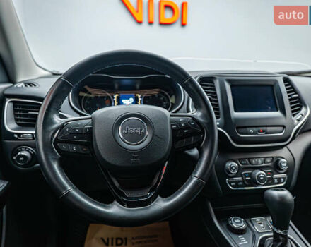 Джип Чероки, объемом двигателя 2.4 л и пробегом 114 тыс. км за 17339 $, фото 11 на Automoto.ua