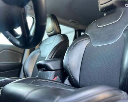 Джип Чероки, объемом двигателя 2.4 л и пробегом 89 тыс. км за 17300 $, фото 11 на Automoto.ua