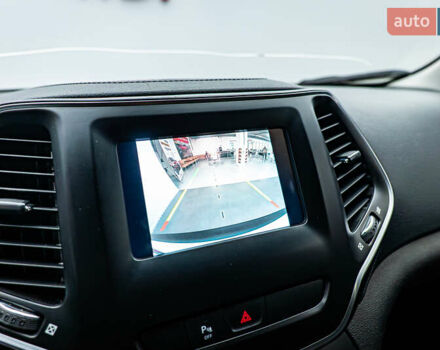 Джип Чероки, объемом двигателя 2.4 л и пробегом 114 тыс. км за 17339 $, фото 15 на Automoto.ua