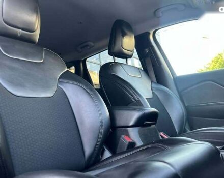 Джип Чероки, объемом двигателя 2.4 л и пробегом 89 тыс. км за 17300 $, фото 22 на Automoto.ua