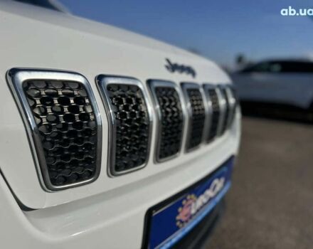 Джип Чероки, объемом двигателя 2.4 л и пробегом 230 тыс. км за 15300 $, фото 6 на Automoto.ua