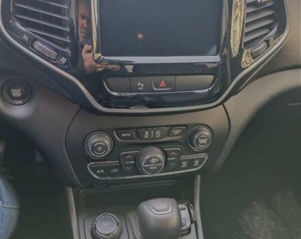 Джип Cherokee, об'ємом двигуна 3.24 л та пробігом 38 тис. км за 20700 $, фото 11 на Automoto.ua