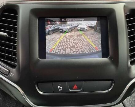 Джип Cherokee, об'ємом двигуна 3.2 л та пробігом 125 тис. км за 19000 $, фото 21 на Automoto.ua