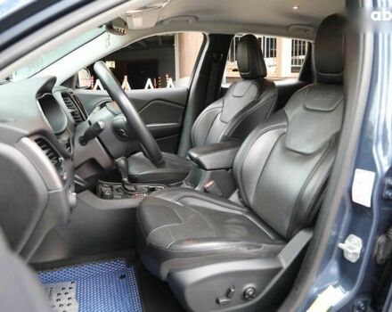 Джип Чероки, объемом двигателя 3.2 л и пробегом 157 тыс. км за 18500 $, фото 7 на Automoto.ua