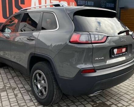 Джип Cherokee, об'ємом двигуна 3.2 л та пробігом 125 тис. км за 19000 $, фото 6 на Automoto.ua