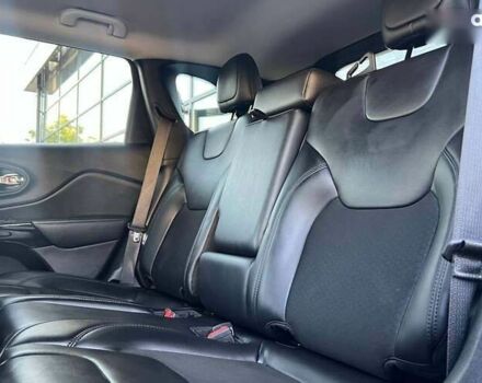 Джип Чероки, объемом двигателя 2.4 л и пробегом 89 тыс. км за 17300 $, фото 23 на Automoto.ua