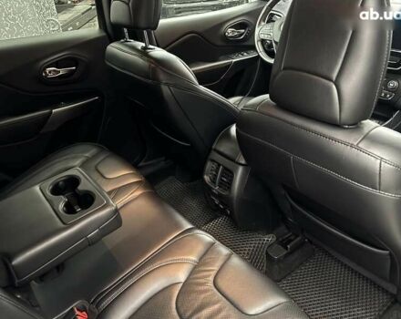 Джип Чероки, объемом двигателя 3.2 л и пробегом 92 тыс. км за 17900 $, фото 12 на Automoto.ua