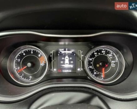 Джип Cherokee, об'ємом двигуна 2.36 л та пробігом 183 тис. км за 9999 $, фото 19 на Automoto.ua