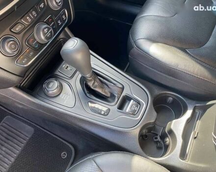 Джип Cherokee, об'ємом двигуна 3.2 л та пробігом 124 тис. км за 18900 $, фото 18 на Automoto.ua