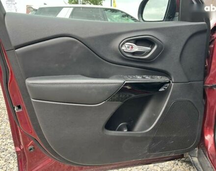 Джип Чероки, объемом двигателя 2.4 л и пробегом 16 тыс. км за 20000 $, фото 6 на Automoto.ua