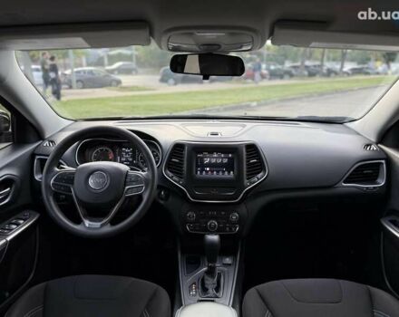 Джип Чероки 2020 в Киеве на Automoto.ua Джип Чероки, объемом двигателя 2.4 л и пробегом 58 тыс. км за 20900 $, фото 8 на Automoto.ua
