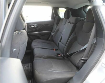 Джип Чероки, объемом двигателя 2.4 л и пробегом 128 тыс. км за 16800 $, фото 5 на Automoto.ua