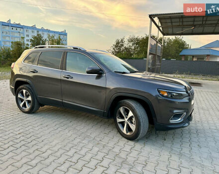 Джип Чероки, объемом двигателя 3.24 л и пробегом 159 тыс. км за 19300 $, фото 3 на Automoto.ua