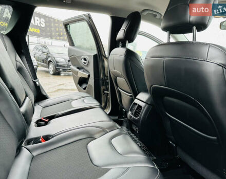 Джип Cherokee, об'ємом двигуна 3.24 л та пробігом 54 тис. км за 19500 $, фото 17 на Automoto.ua