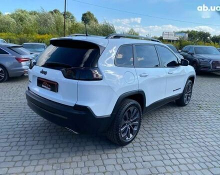 Джип Cherokee, об'ємом двигуна 3.2 л та пробігом 124 тис. км за 18900 $, фото 6 на Automoto.ua
