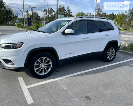 Джип Cherokee, об'ємом двигуна 2.36 л та пробігом 40 тис. км за 20200 $, фото 6 на Automoto.ua