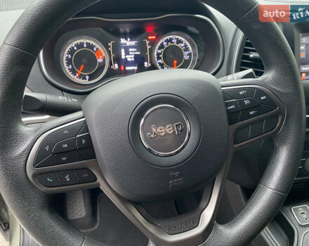 Джип Cherokee, об'ємом двигуна 2.4 л та пробігом 138 тис. км за 15000 $, фото 10 на Automoto.ua