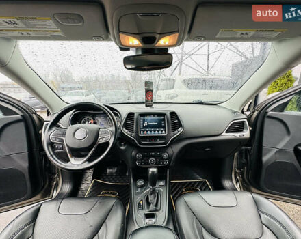 Джип Cherokee, об'ємом двигуна 3.24 л та пробігом 54 тис. км за 19500 $, фото 18 на Automoto.ua