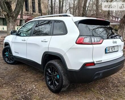 Джип Cherokee, об'ємом двигуна 2.36 л та пробігом 20 тис. км за 16000 $, фото 7 на Automoto.ua