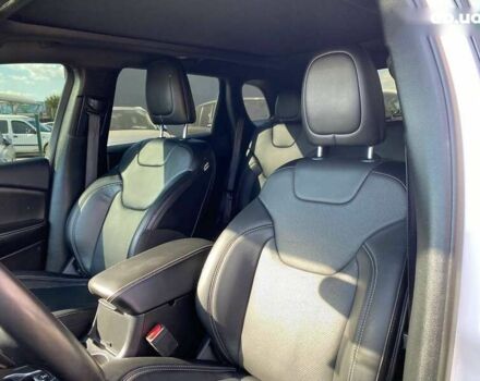 Джип Cherokee, об'ємом двигуна 3.2 л та пробігом 124 тис. км за 18900 $, фото 20 на Automoto.ua